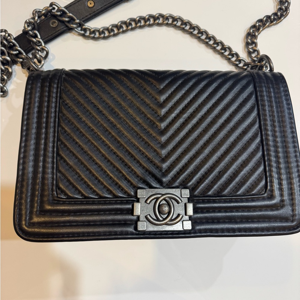 CHANEL Large Boy Bag - Black Calfskin & Silver Hardware - Excellent Condition